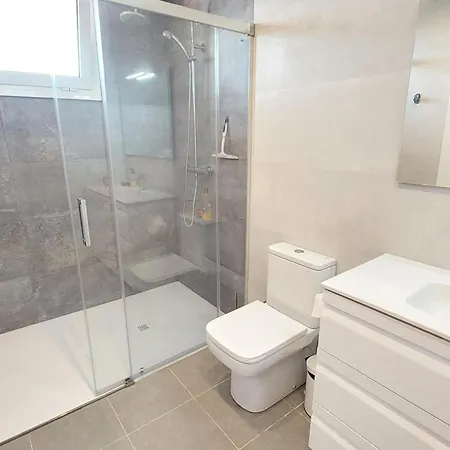 Casa Familiar Con Piscina Privada, Mascotas Permitidas, Cerca De La Playa En - Es-170-58 Villa Llanca